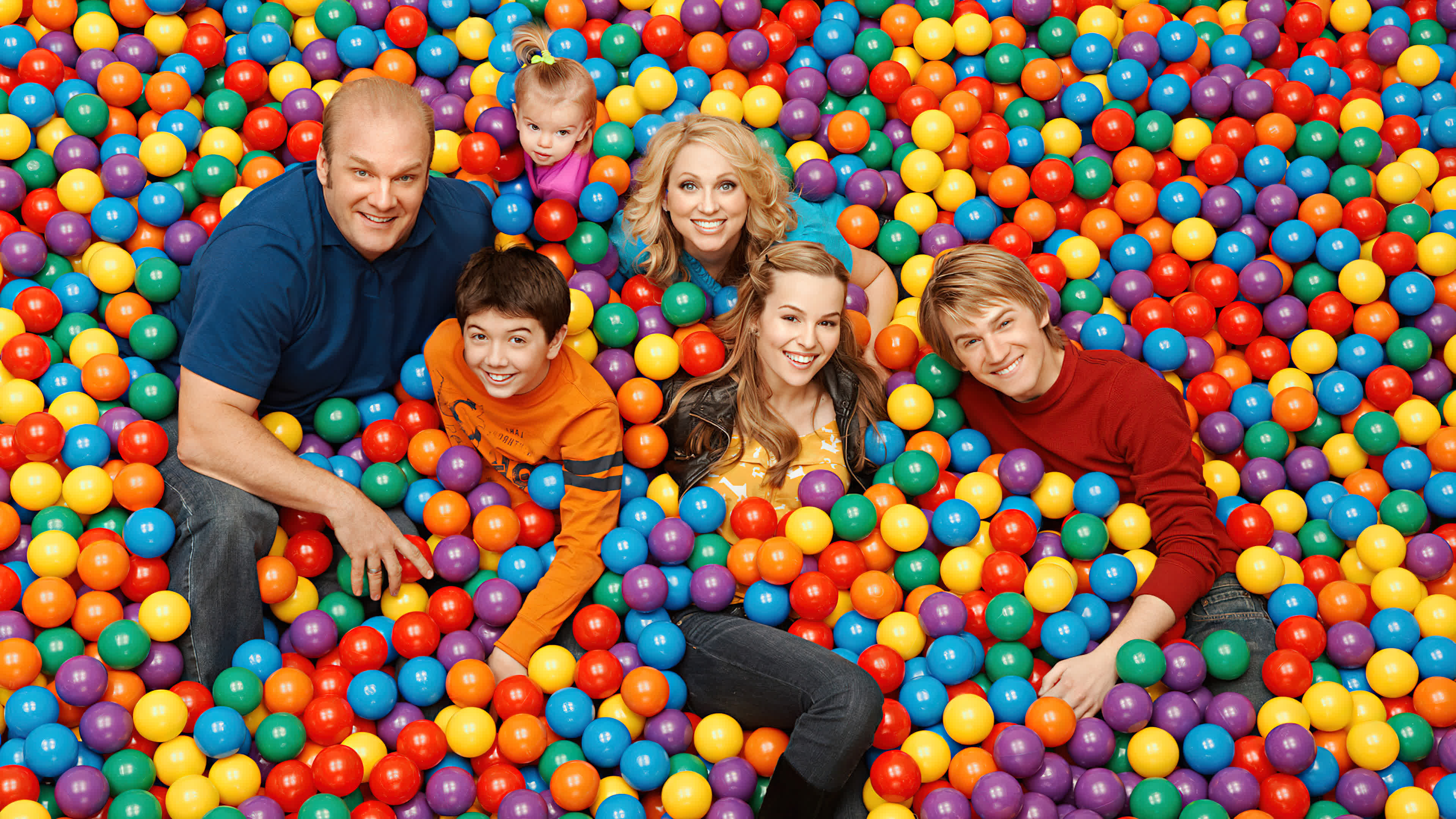 Good Luck Charlie Season 1 (2010)